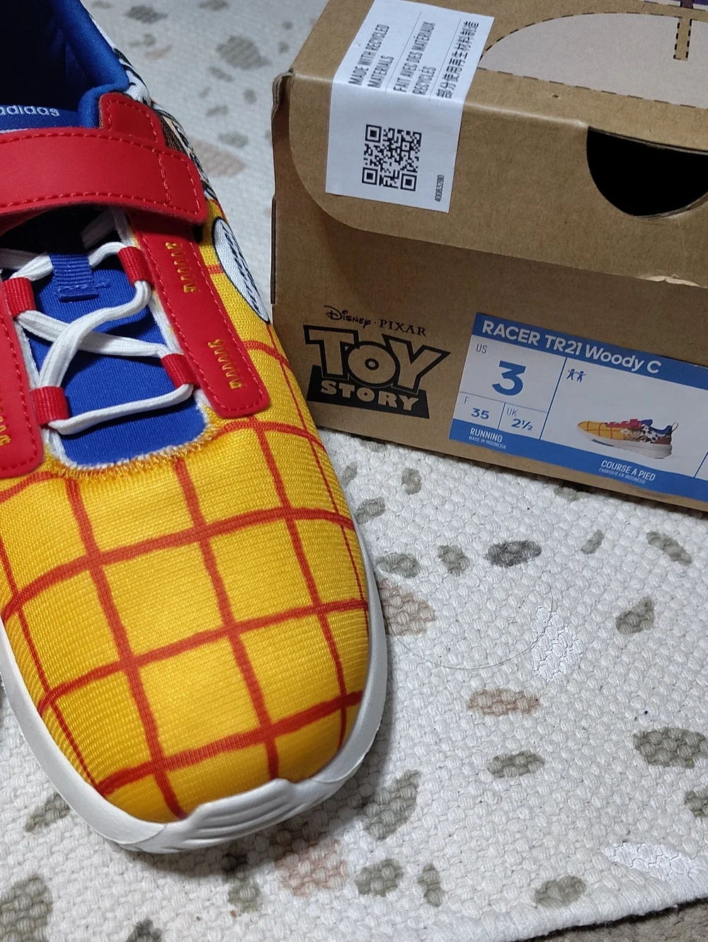 Nwt 3y Disney Woody Adidas $325 Toy Story